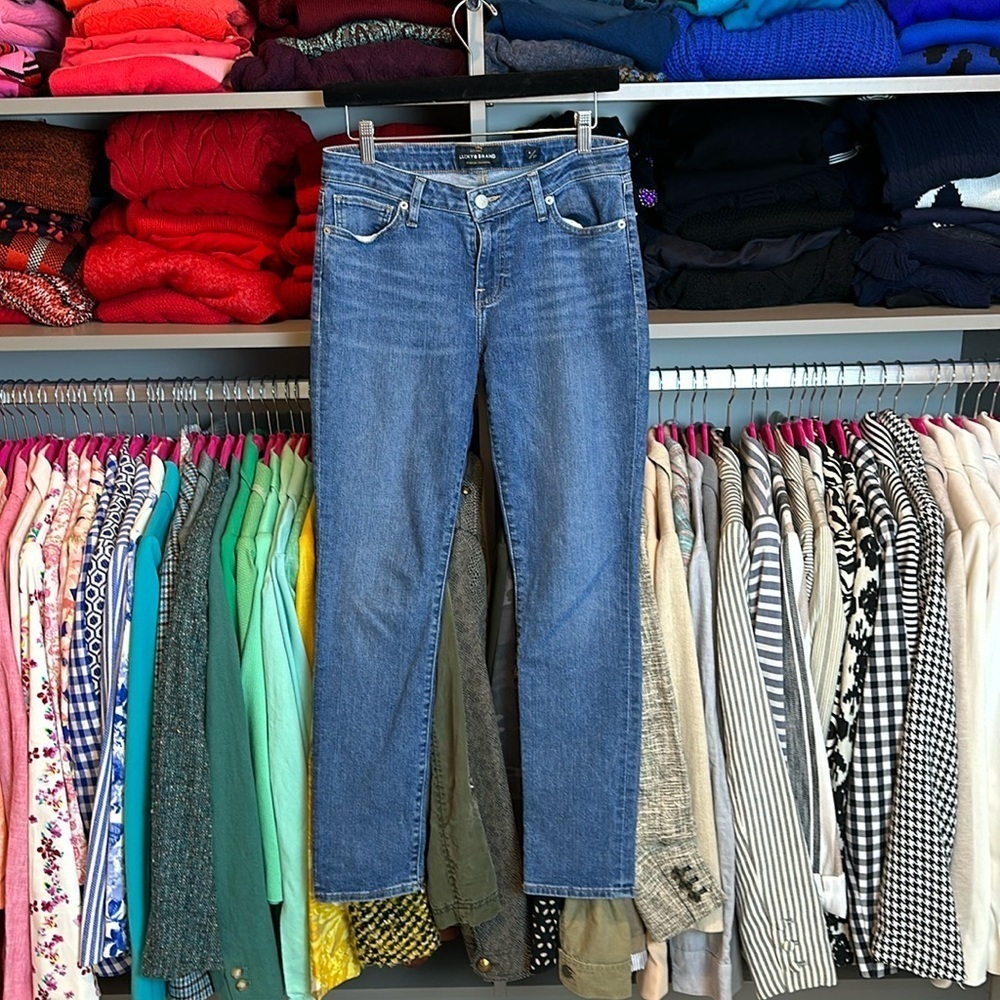 Lucky Brand blue jeans size 27